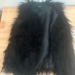 Black faux fur vest oversized XS